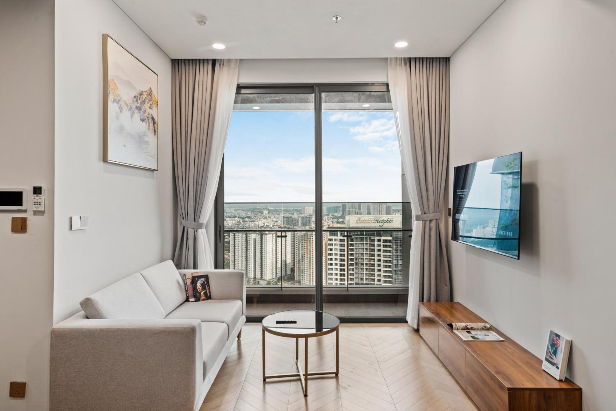 Smile - Lumiere Luxury View & Infinity Pool In Thao Dien Apartment Ho Chi Minh City